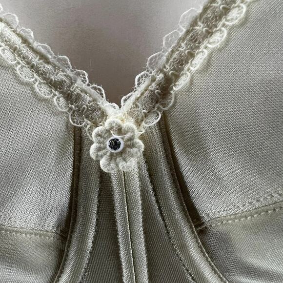 Dominique Noemi Strapless Backless Bra Ivory 36D - Picture 4 of 9